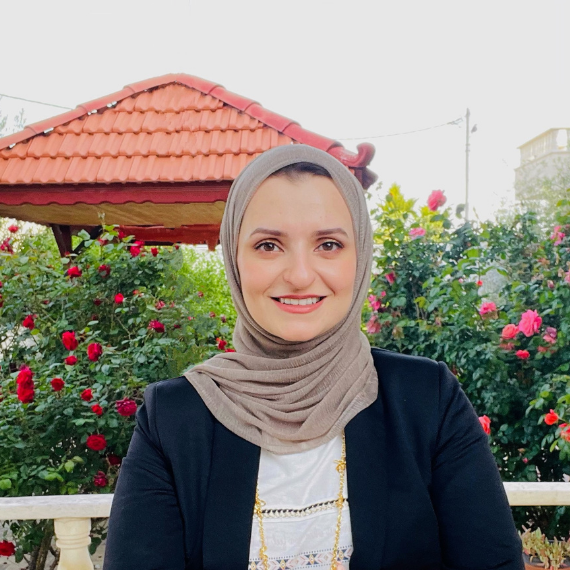 Hala Al-Momani the founder of Organicbyhala Brand Hala Al-Momani the founder of Organicbyhala Brand